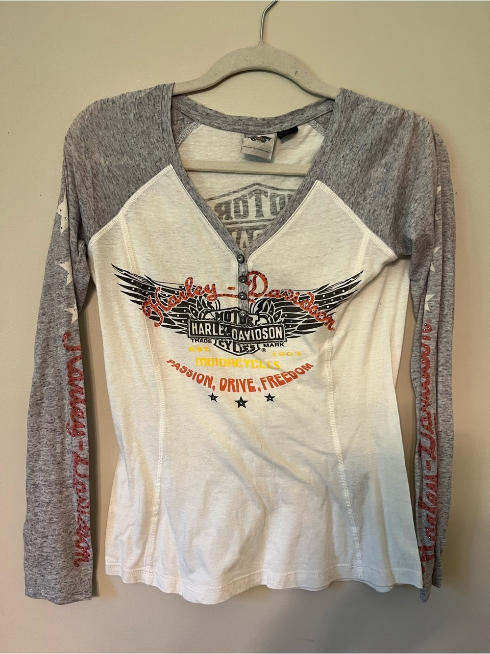 Harley-Davidson Girls' White & Gray Raglan Graphic Henley Top